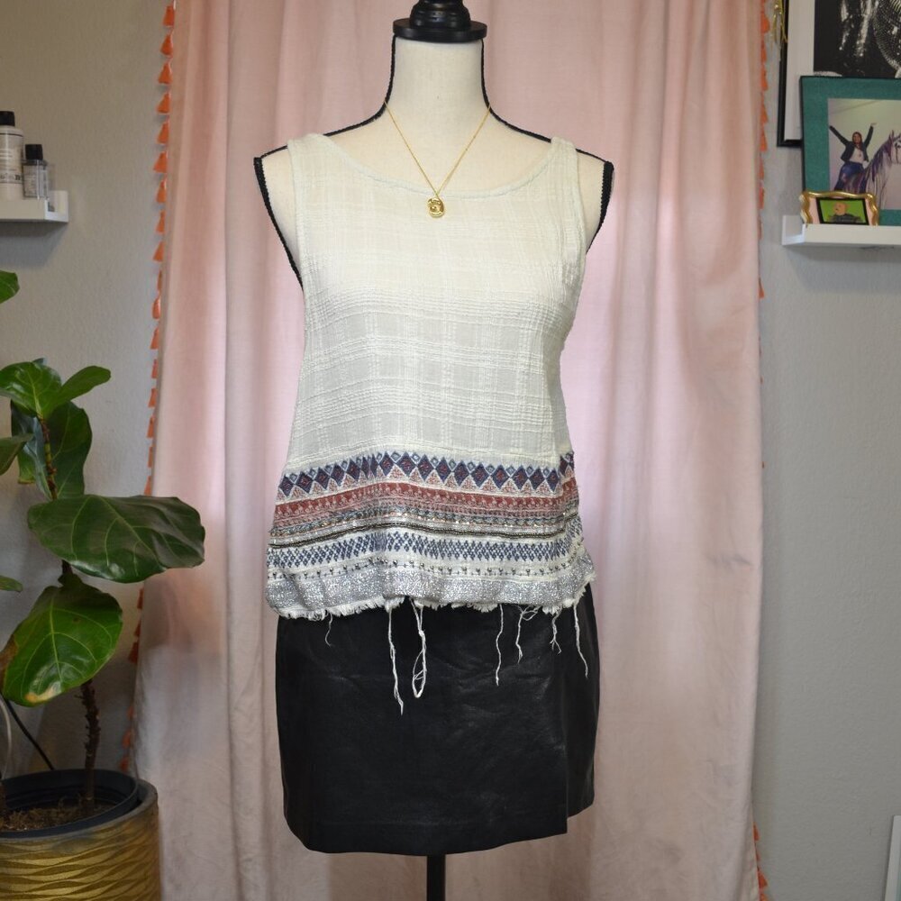Ecote Womens Tank Top Scoop Neck Sleeveless Embroidered Size Small